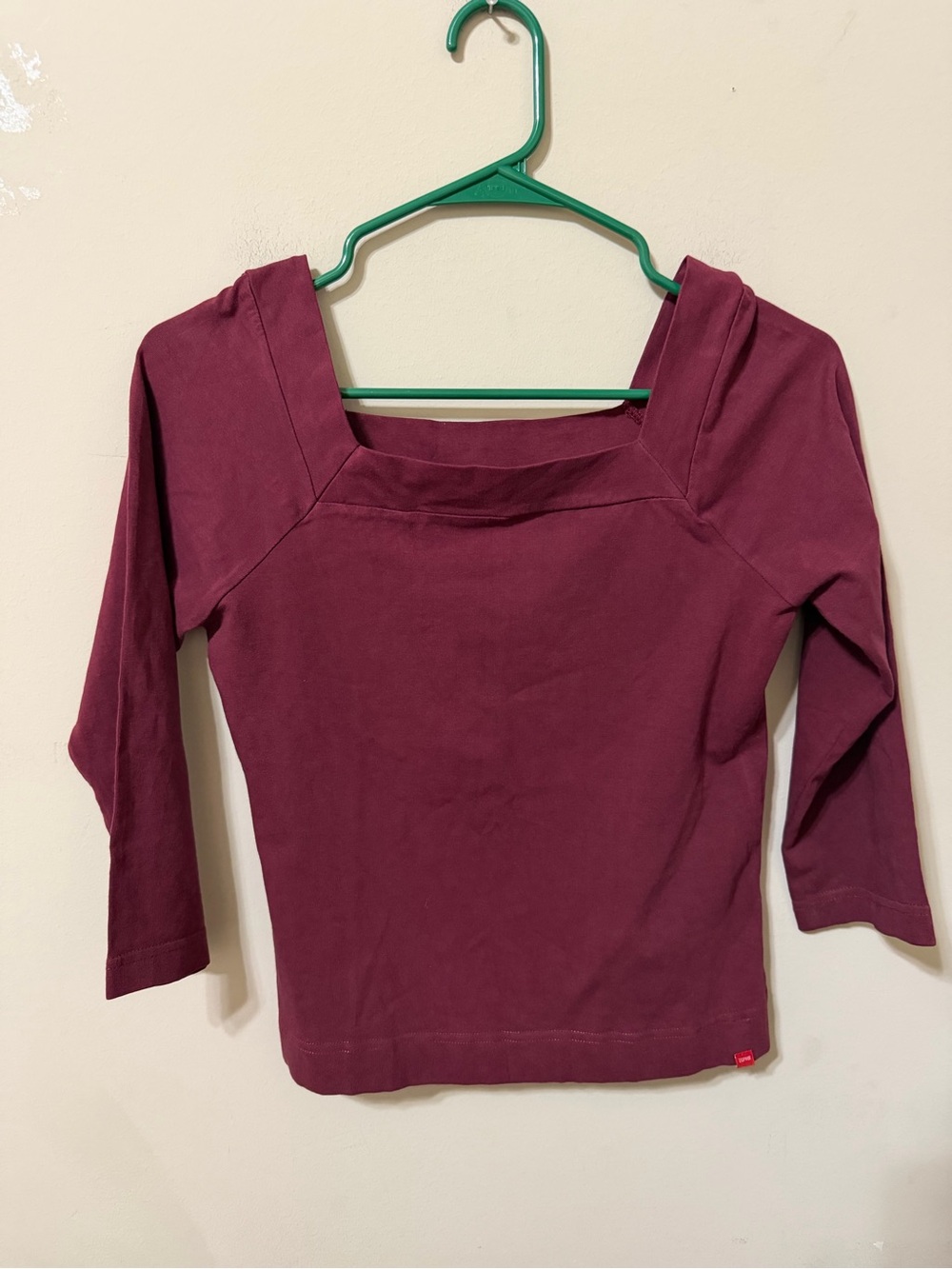 Esprit Women’s Square Neck Long Sleeve crop Top Burgundy 3/4 sleeve euc autumn S